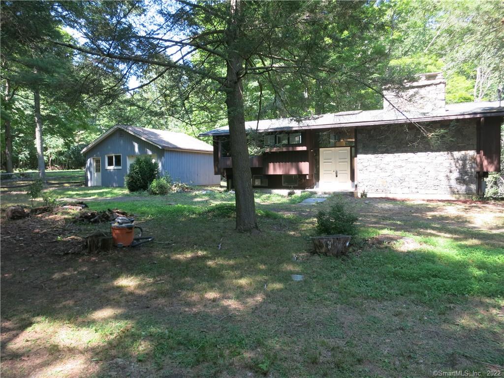 215 Chestnut Hill Rd, Killingworth, CT 06419 MLS 170512989 Coldwell