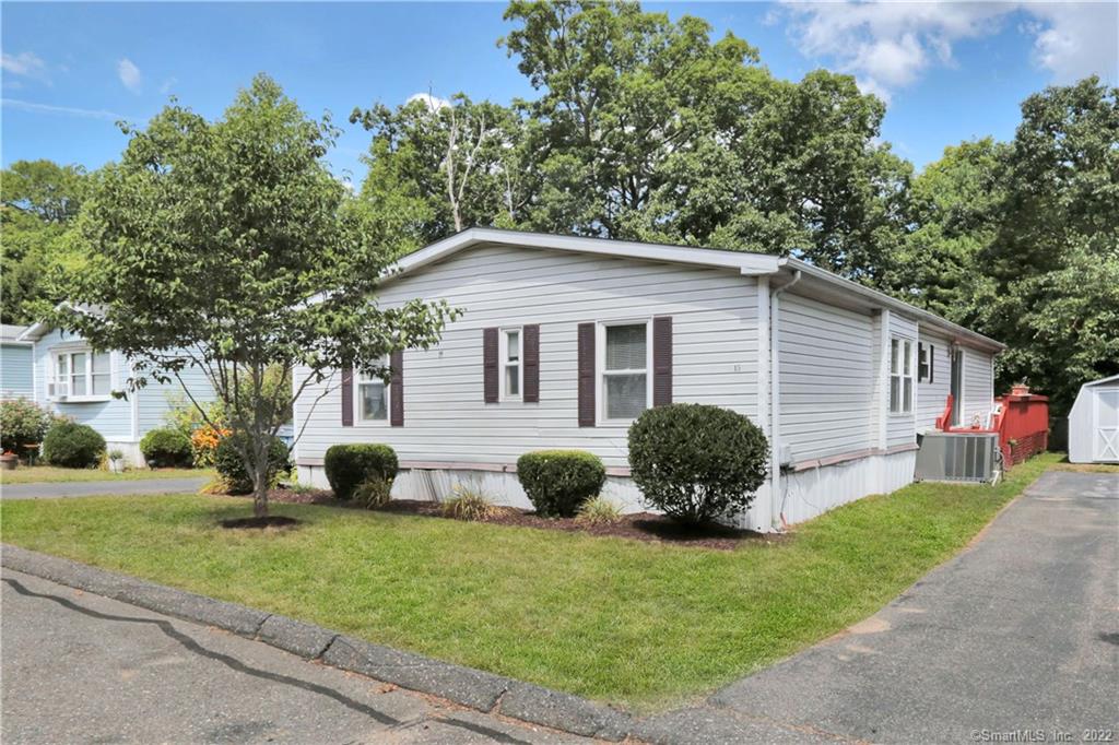 15 Woodland Park, Shelton, CT 06484 MLS 170515246 Coldwell Banker