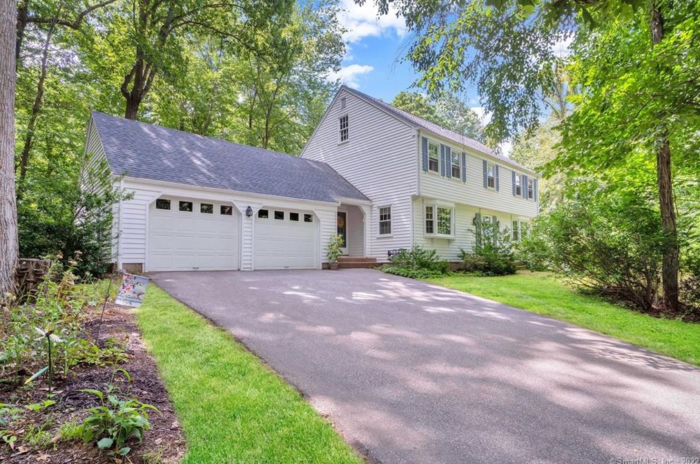 212 Candlelight Dr, Glastonbury, CT 06033 MLS 170515996 Coldwell Banker