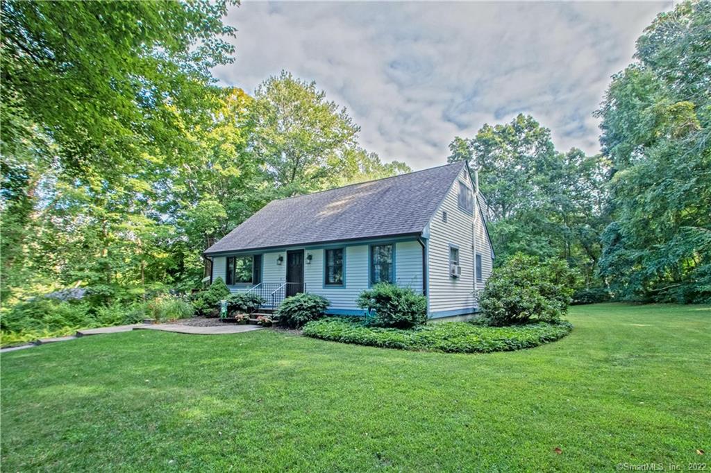 22 Skyline Dr, Salem, CT 06420 MLS 170522228 Coldwell Banker