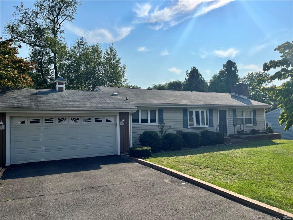 27 Barnum Rd, Danbury, CT 06811 MLS 170523584 Coldwell Banker