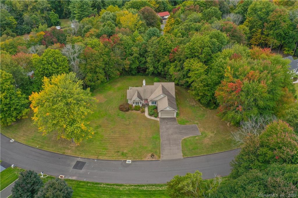 5 Aspen Rise, East Granby, CT 06026 MLS 170528045 Coldwell Banker