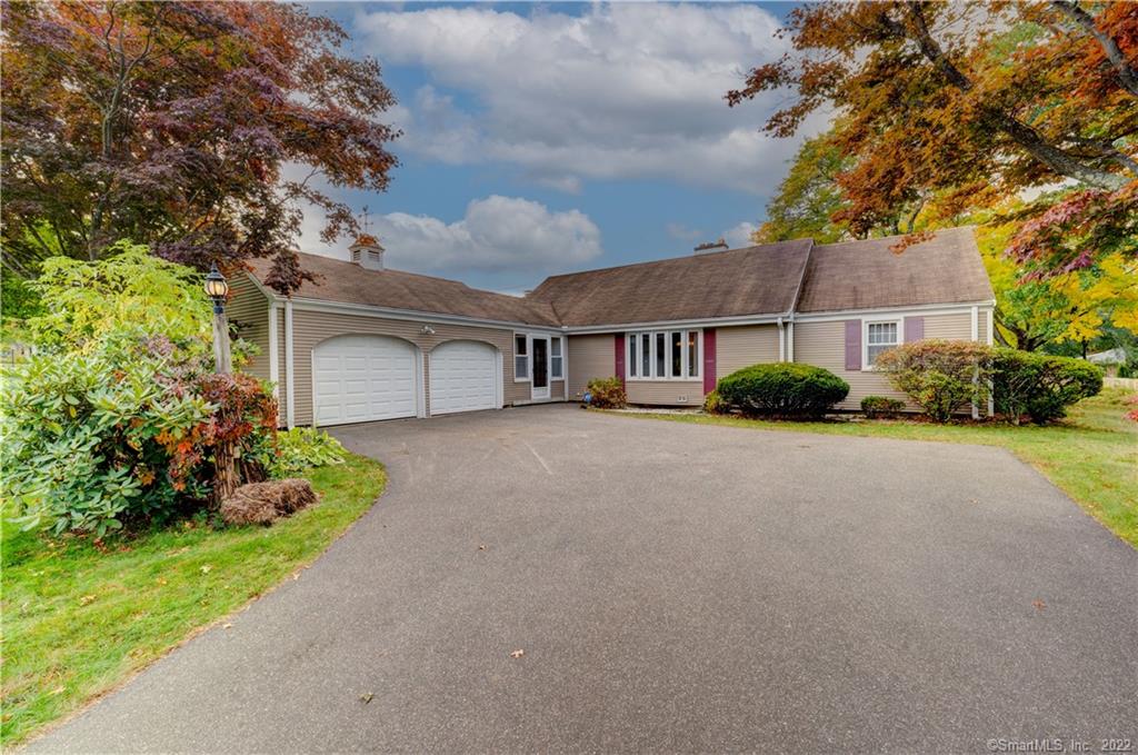 8 Lakeview Dr, Farmington, CT 06032 MLS 170528235 Coldwell Banker