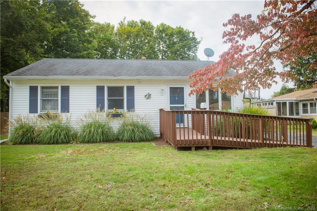 4 Karen Way, East Haven, CT 06512 MLS 170529181 Coldwell Banker