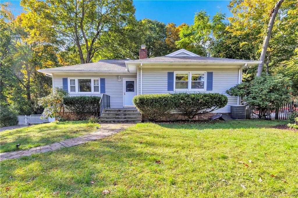36 Leffert Rd, Trumbull, CT 06611 MLS 170529407 Coldwell Banker