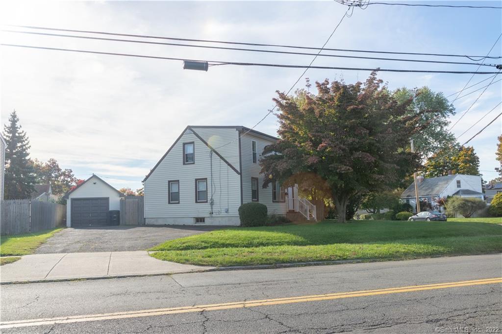 170 Meadowside Rd, Milford, CT 06460 MLS 170533520 Coldwell Banker