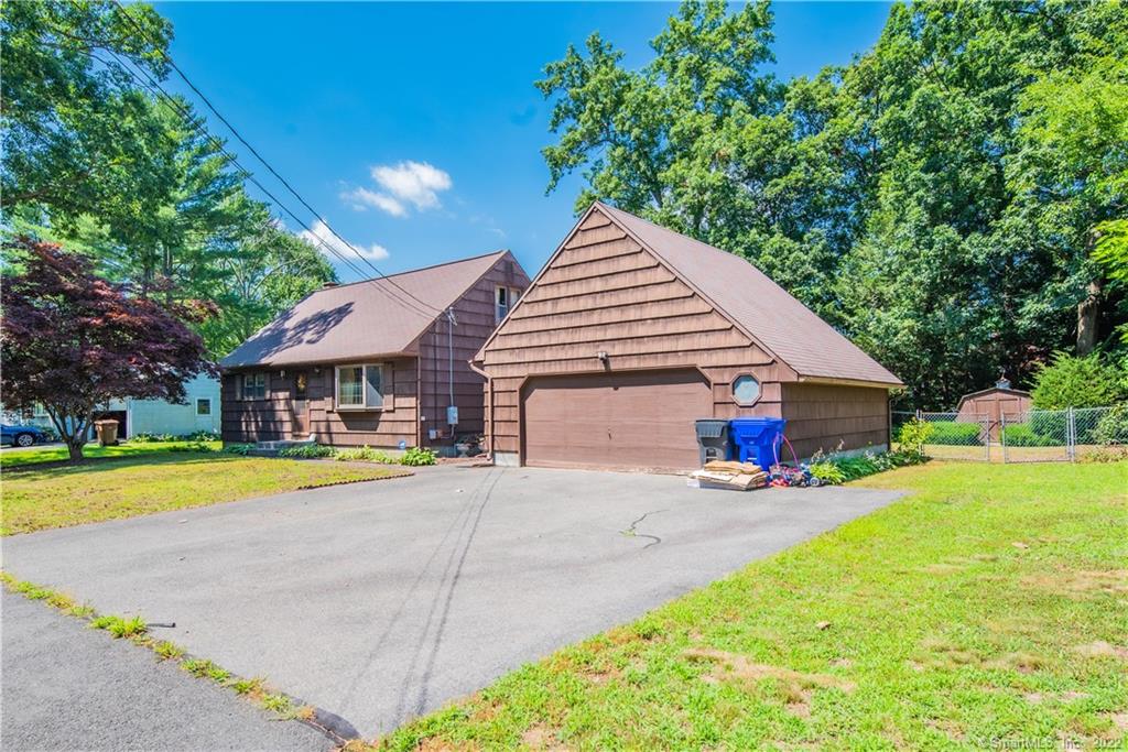 14 Quaker Ln, Enfield, CT 06082 MLS 170535934 Coldwell Banker