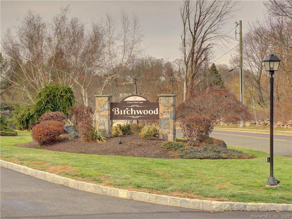 27 Crows Nest Ln 10F, Danbury, CT 06810 MLS 170538309 Coldwell Banker