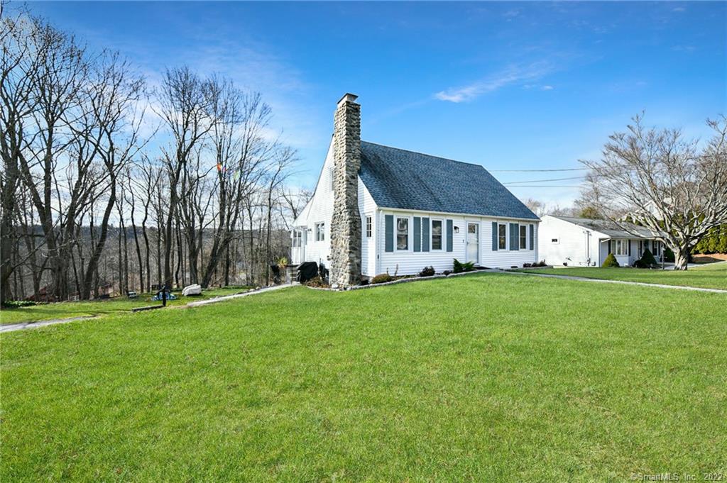 146 Yale Ave, Middlebury, CT 06762 MLS 170538401 Coldwell Banker