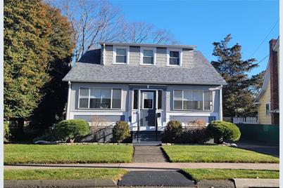 119 Prospect Road, East Haven, CT 06512 - Photo 1