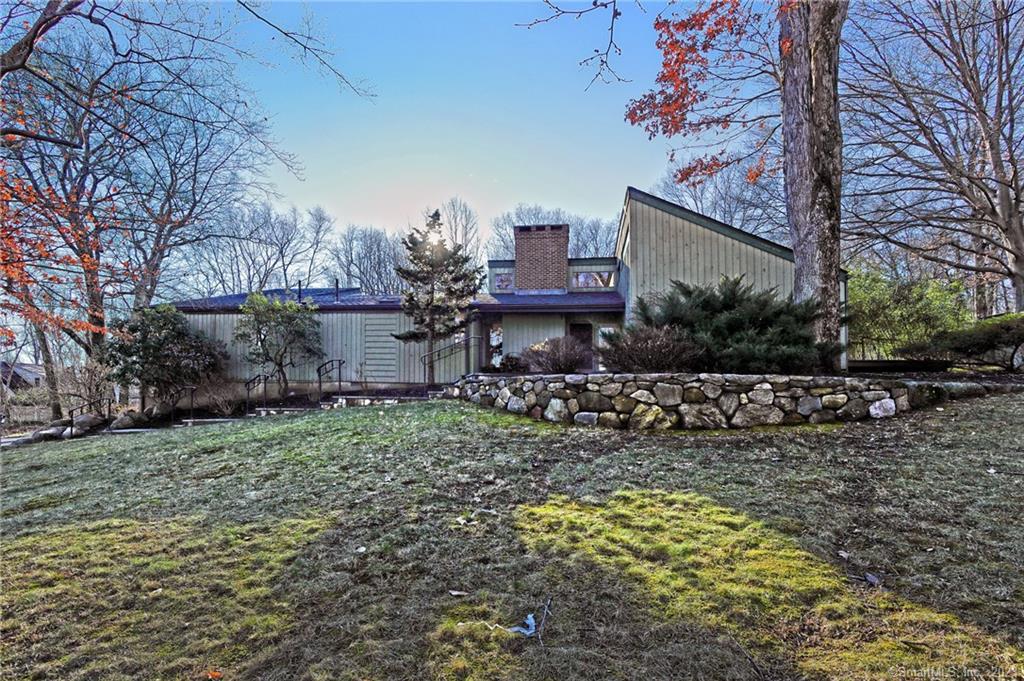 25 Grove Hill Rd, Woodbridge, CT 06525 MLS 170543954 Coldwell Banker