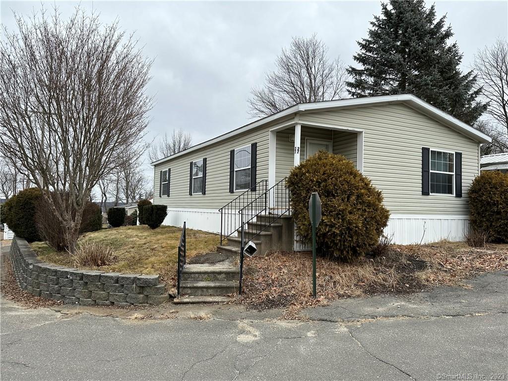 27 Shadduck Rd, Naugatuck, CT 06770 MLS 170545100 Coldwell Banker