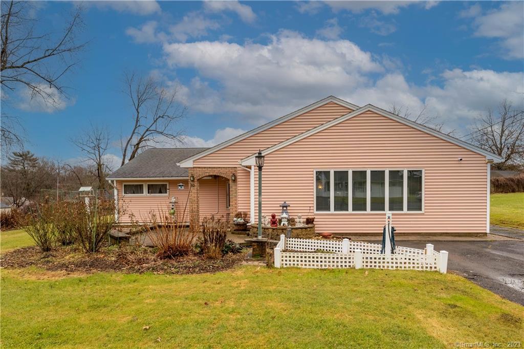 82 Prospect Hill Dr, East Windsor, CT 06088 MLS 170546601 Coldwell