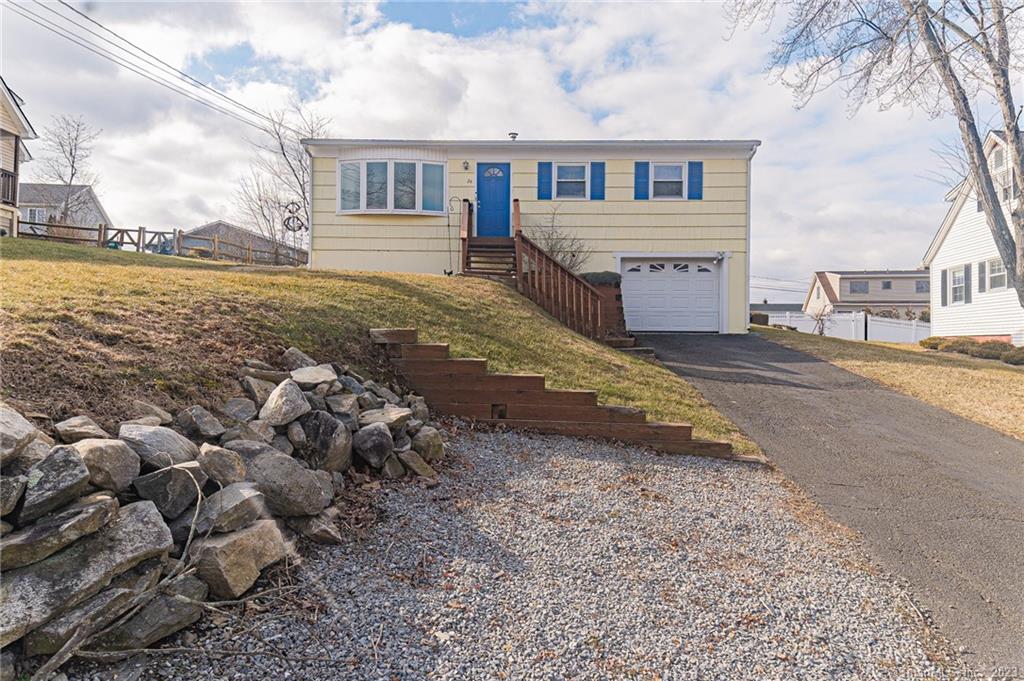 24 Berkshire Dr, Brookfield, CT 06804 MLS 170548756 Coldwell Banker