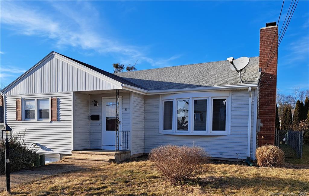 41 Greenway Rd, New London, CT 06320 MLS 170550195 Coldwell Banker