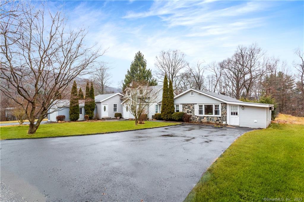 3 Knollcrest Rd, New Fairfield, CT 06812 MLS 170550737 Coldwell Banker