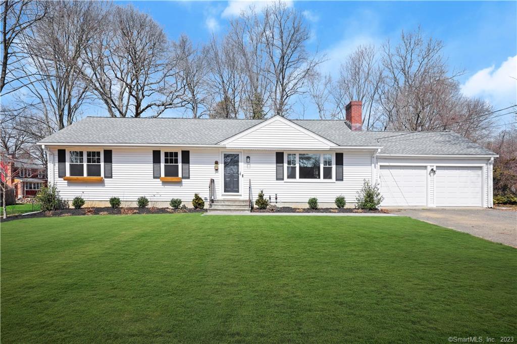 9 Robinwood Rd, Trumbull, CT 06611 MLS 170552348 Coldwell Banker