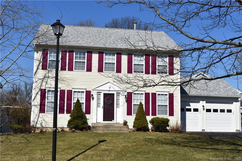 4 Oak Ridge Ln, Milford, CT 06461 MLS 170555440 Coldwell Banker