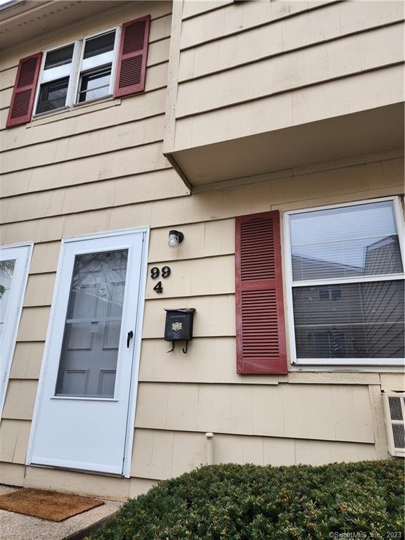 99 Lantern Park Dr 4, Naugatuck, CT 06770 MLS 170556247 Coldwell