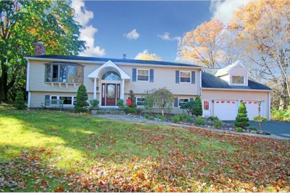 352 Beardsley Rd, Shelton, CT 06484 MLS 99085210 Coldwell Banker