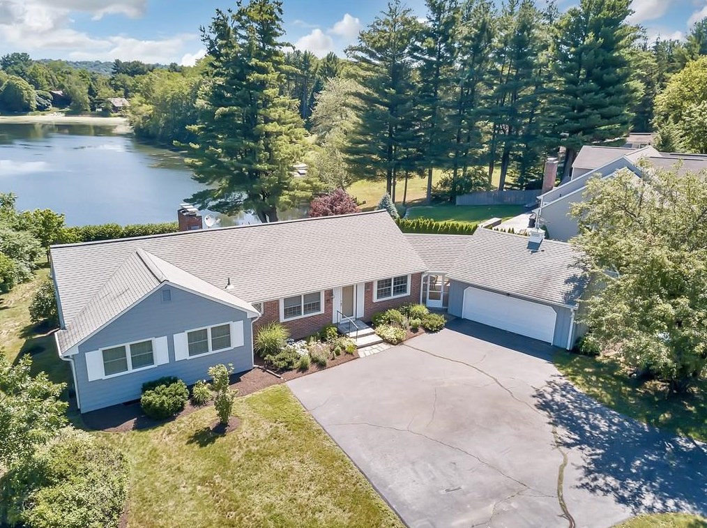 15 Pond Rd, Canton, CT 06019 MLS G10232184 Coldwell Banker