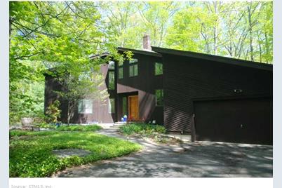 55 Sextons Hollow Rd Canton Ct 06019 Mls G647075 Coldwell Banker