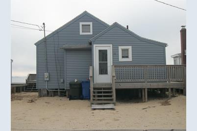 11 Beach Road West, Old Saybrook, CT 06475 - Photo 1