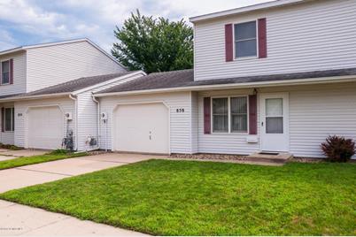 858 Village Circle Se Rochester Mn 55904 Mls 4073331 Coldwell Banker