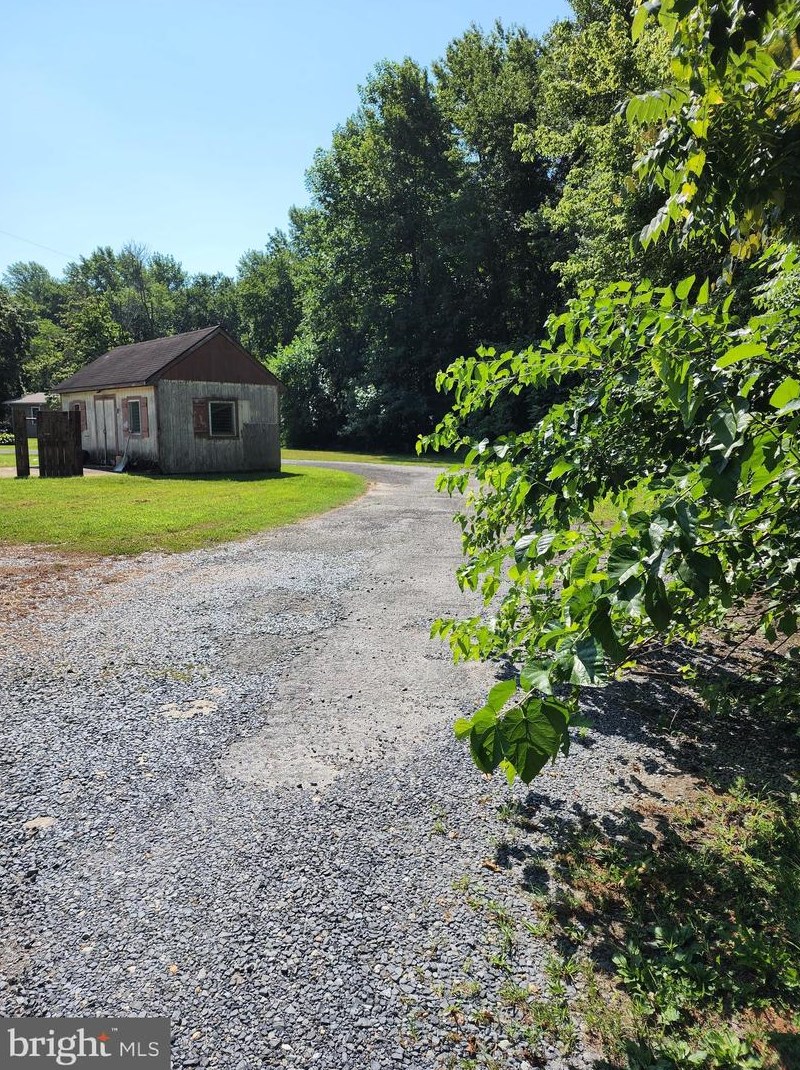 3992 Midstate Rd, Felton DE  19943-4936 exterior