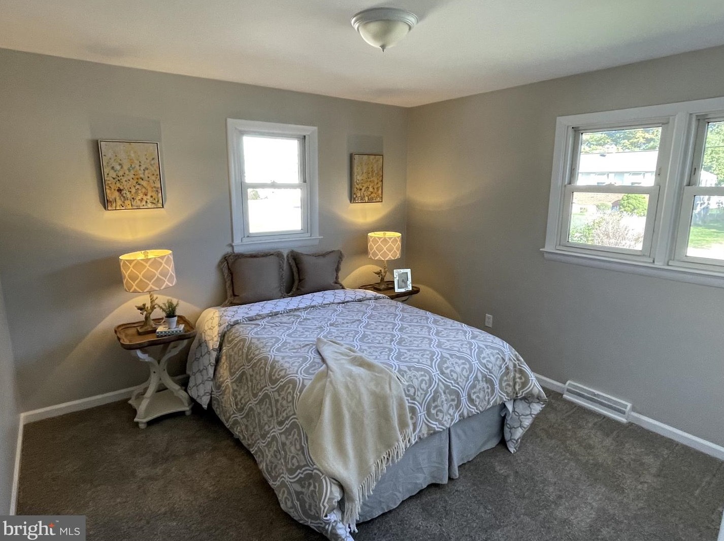 73 Locust St, Smyrna DE  19977-1521 exterior