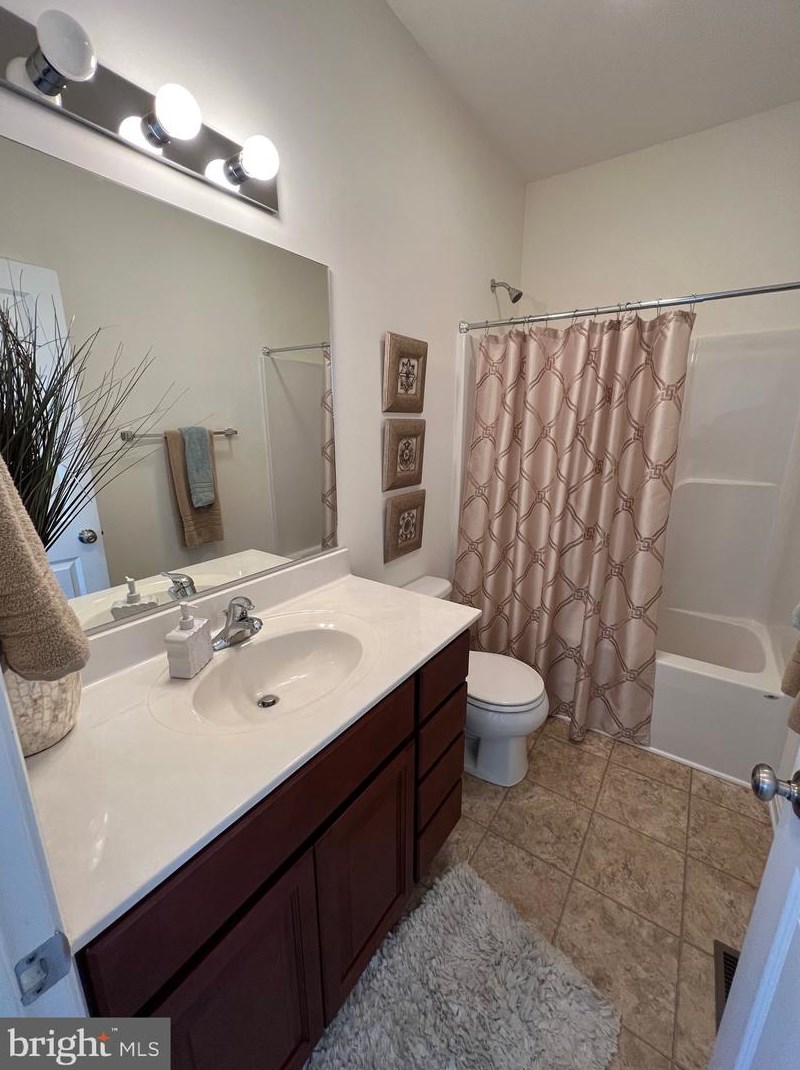 180 Spring Dale Ln, Felton DE  19943-2645 exterior