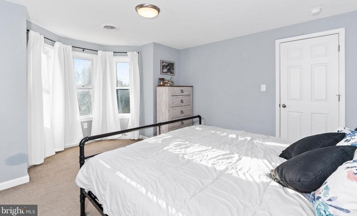 324 Mount Vernon St, Smyrna DE  19977-1129 exterior