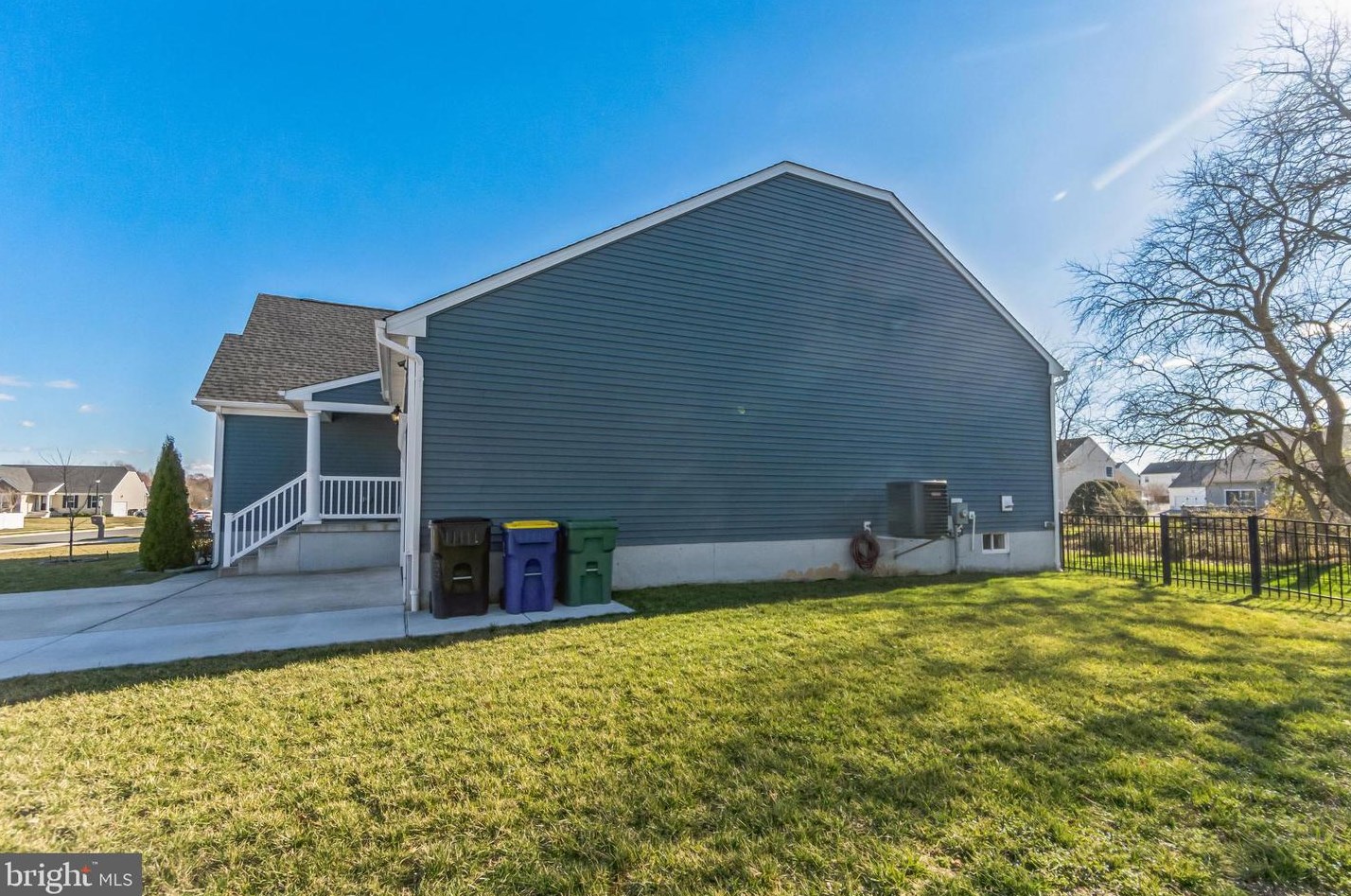 384 Tiburan Ct, Felton DE  19943 exterior