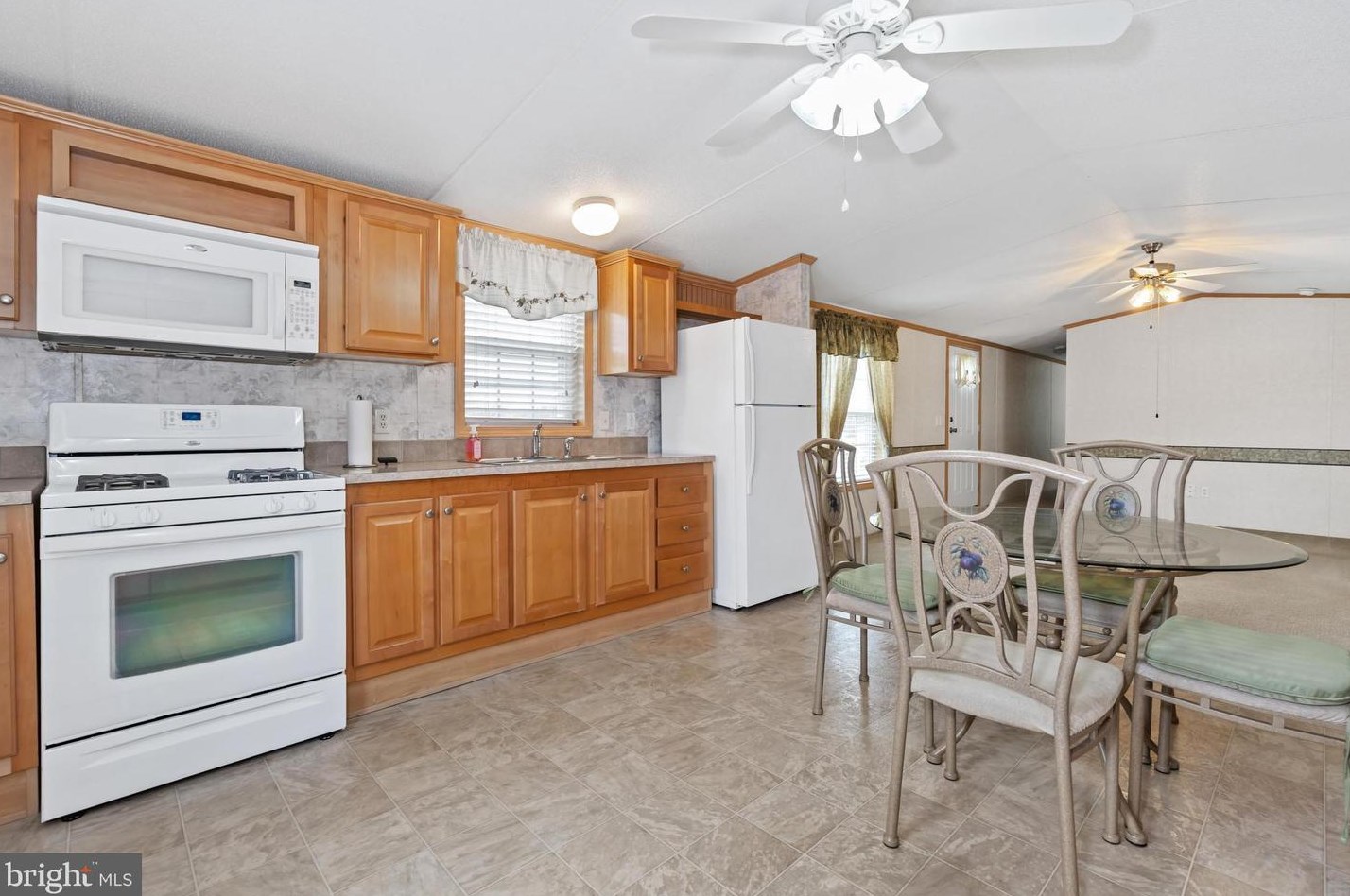 1480 Upper King Rd, Felton DE  19943-5856 exterior