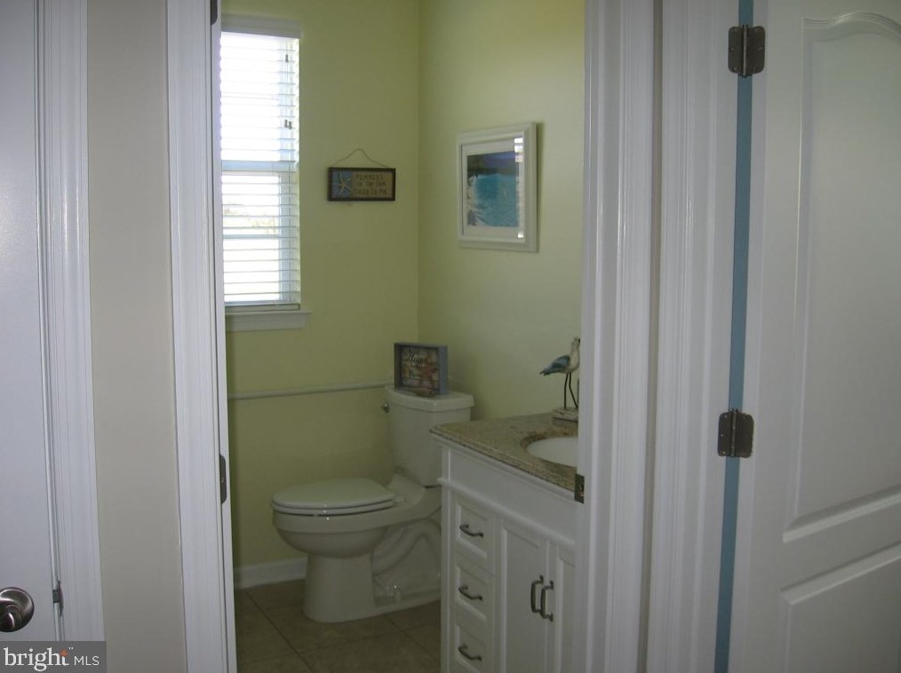 391 Aston Villa Dr, Felton DE  19943-3016 exterior