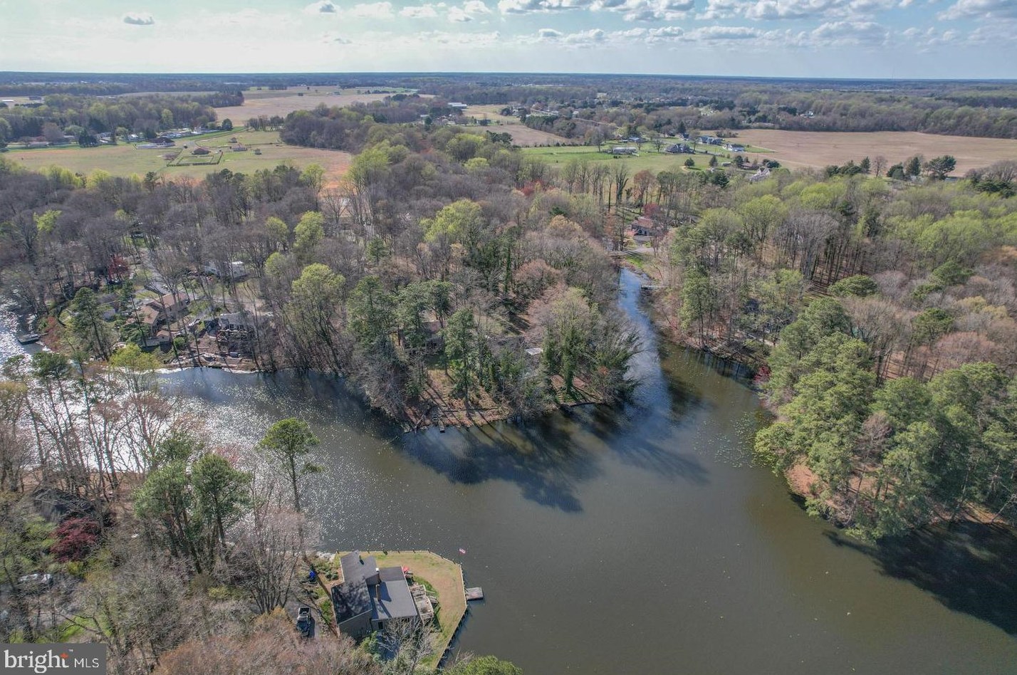 142 Lake Dr, Felton DE  19943-5112 exterior