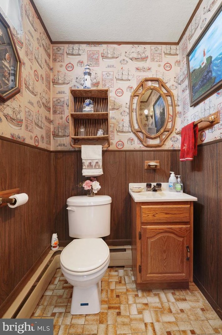 142 Lake Dr, Felton DE  19943-5112 exterior