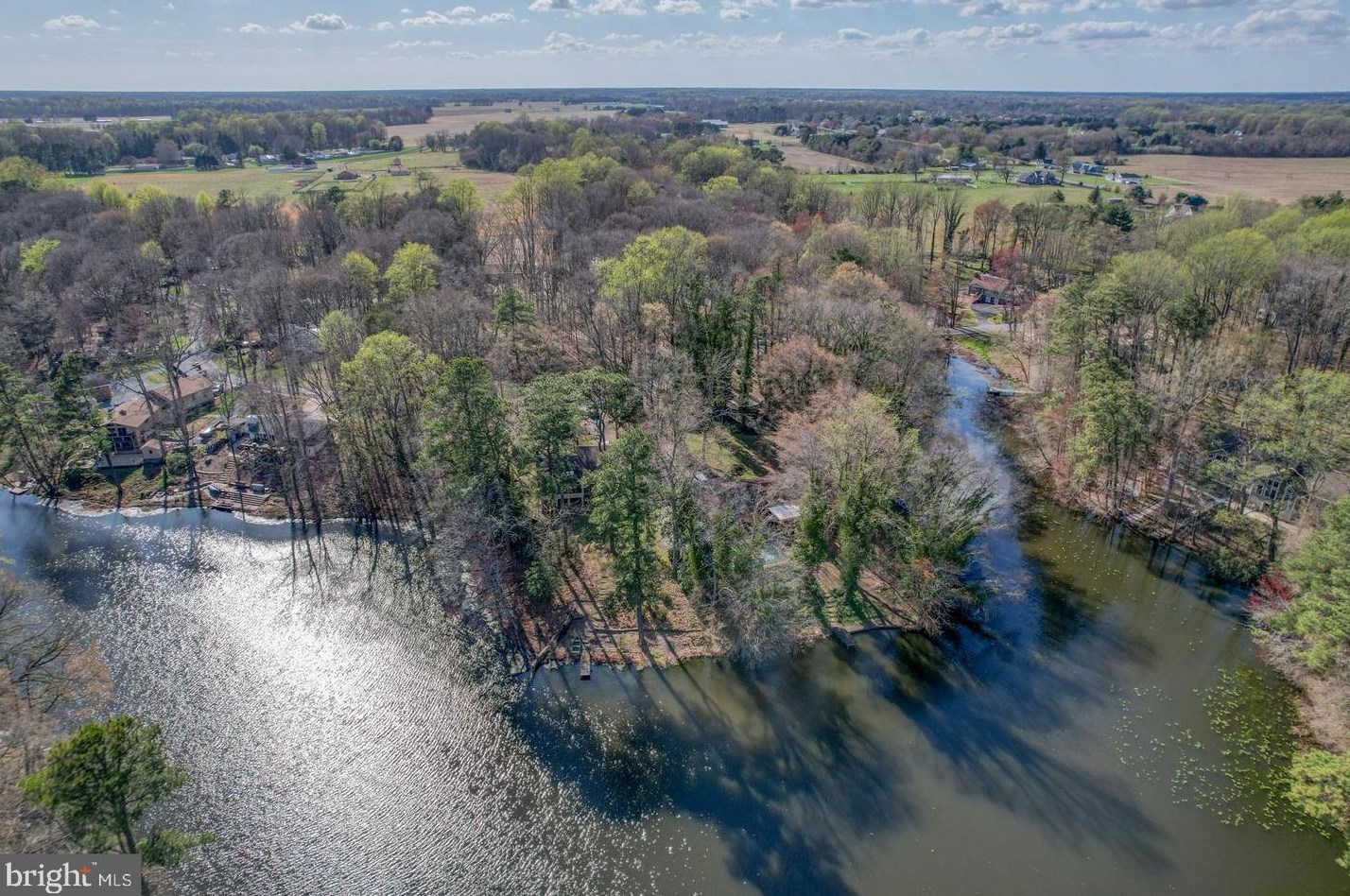 142 Lake Dr, Felton DE  19943-5112 exterior