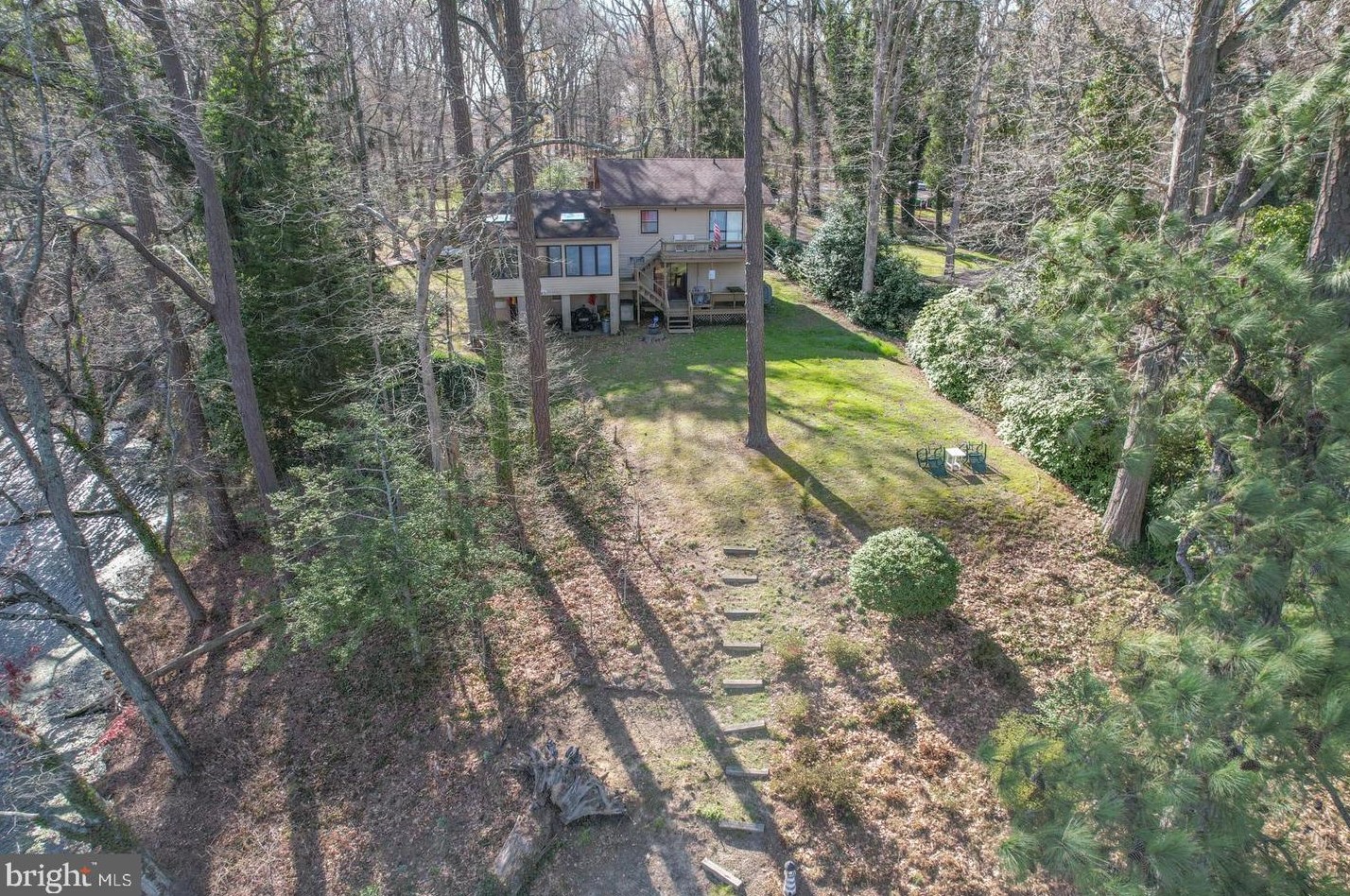 142 Lake Dr, Felton DE  19943-5112 exterior