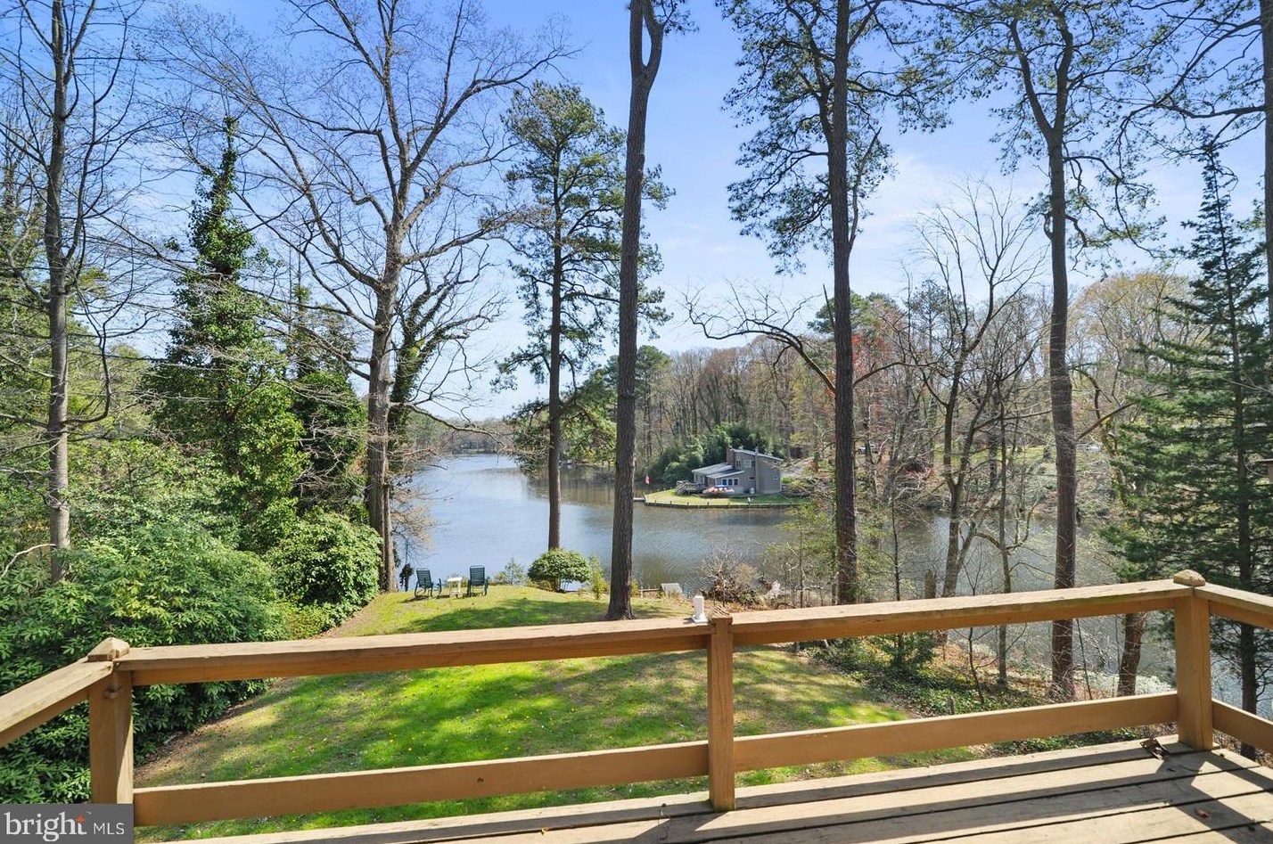 142 Lake Dr, Felton DE  19943-5112 exterior