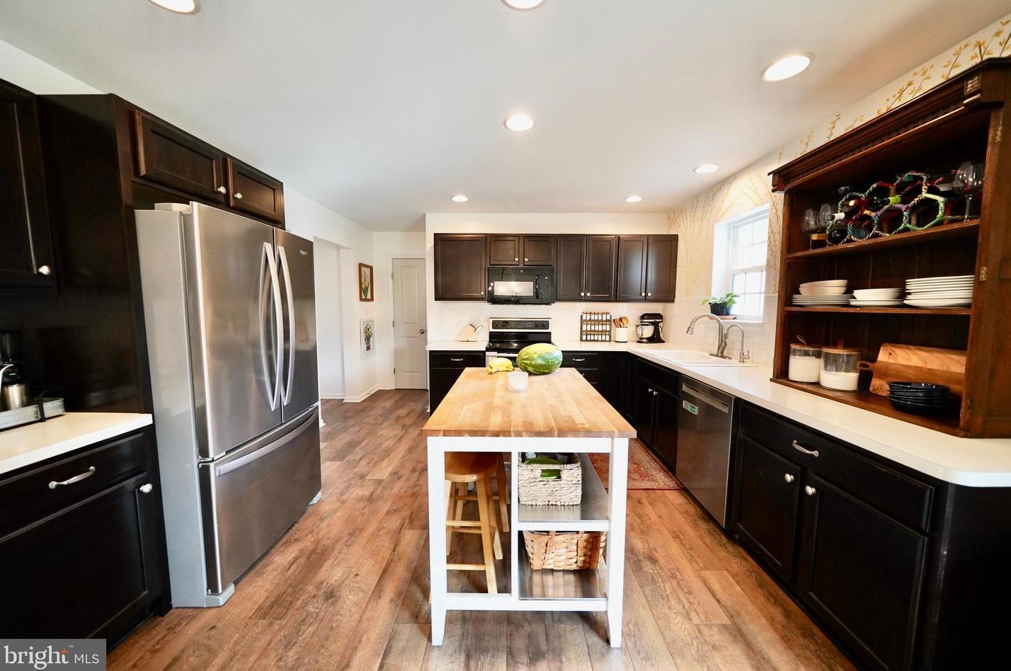 1297 Smyrna Leipsic Rd, Smyrna DE 19977-3015 exterior