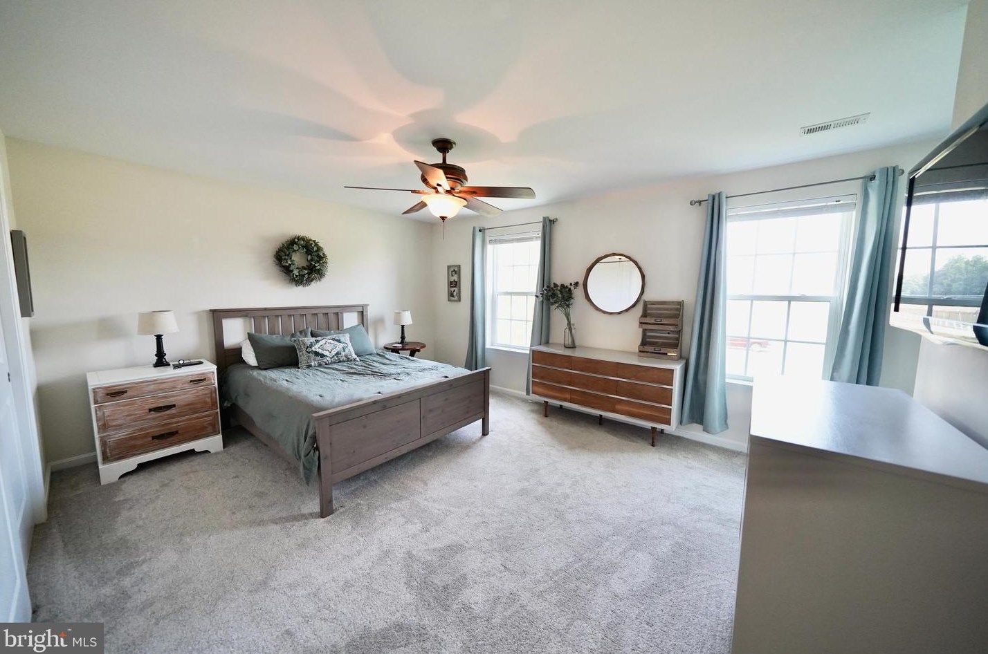 1297 Smyrna Leipsic Rd, Smyrna DE 19977-3015 exterior