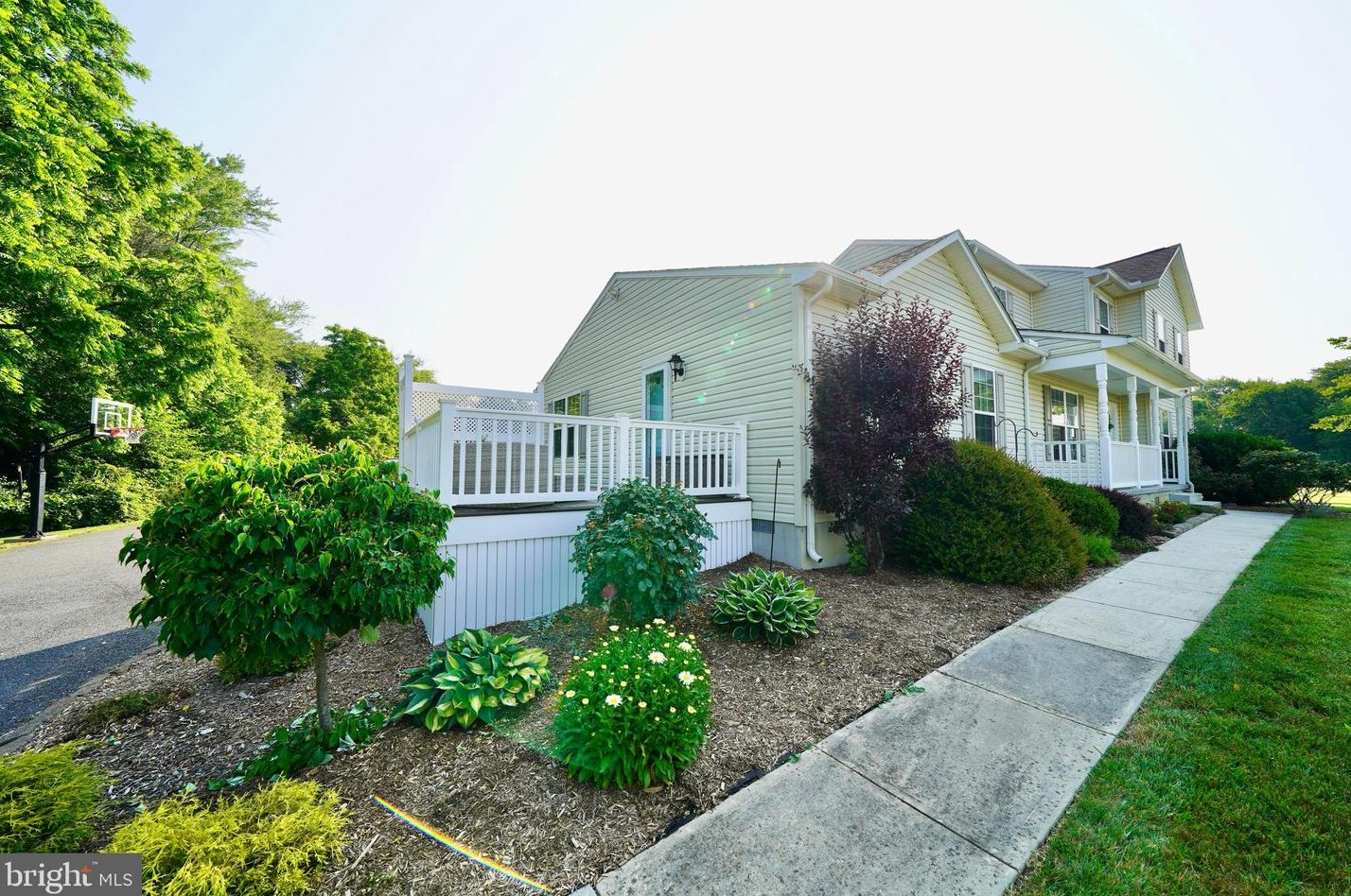 1297 Smyrna Leipsic Rd, Smyrna DE  19977-3492 exterior