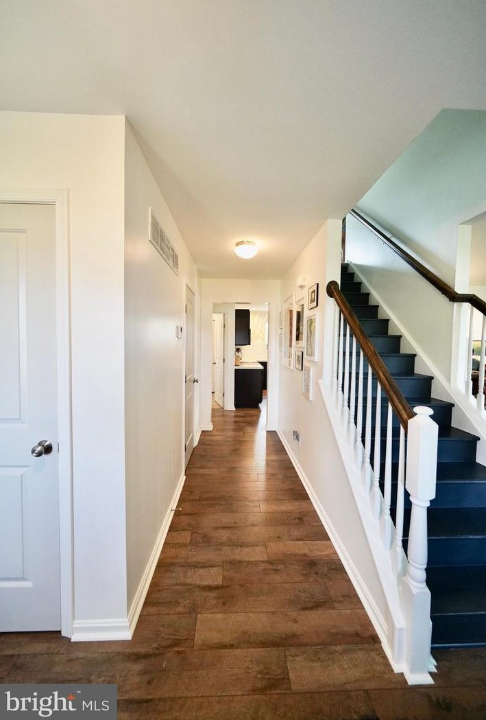 1297 Smyrna Leipsic Rd, Smyrna DE 19977-3015 exterior