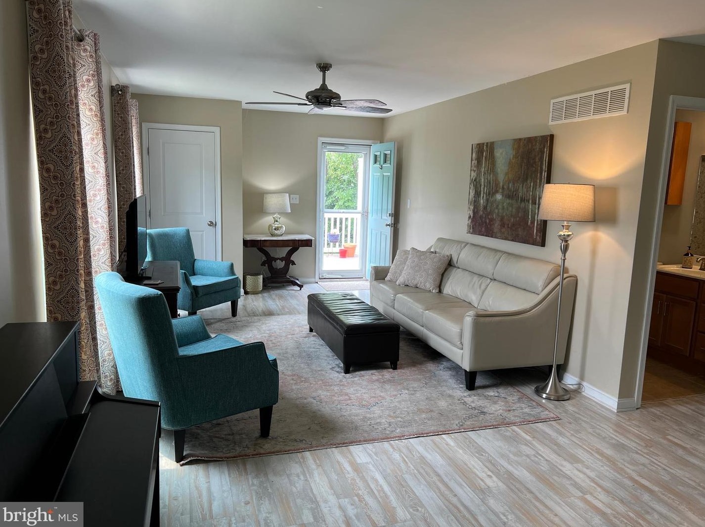 1297 Smyrna Leipsic Rd, Smyrna DE 19977-3015 exterior