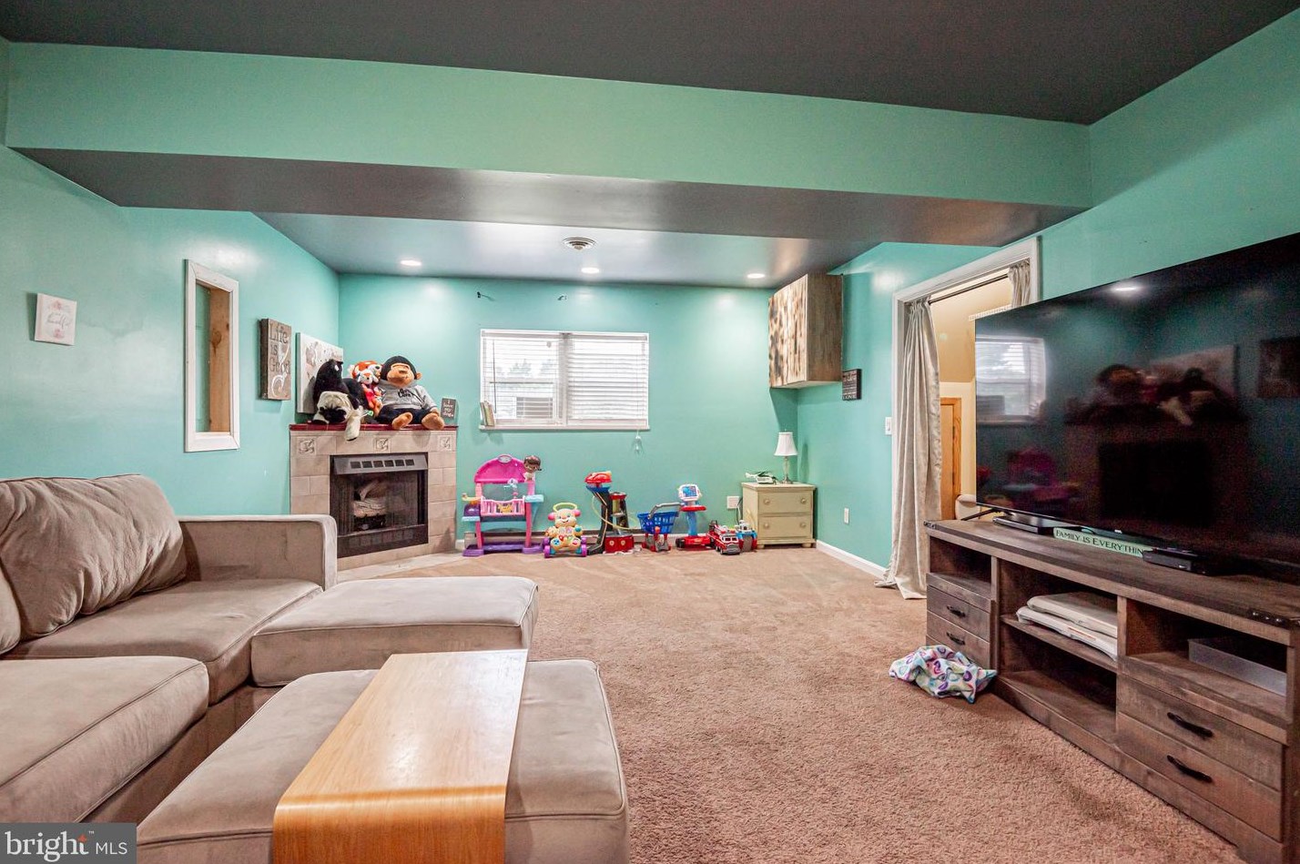 125 Dickens Ln, Felton DE  19943-9287 exterior