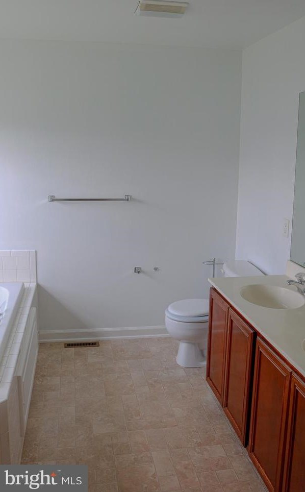 41 Oriole Ln, Smyrna DE 19977-4064 exterior