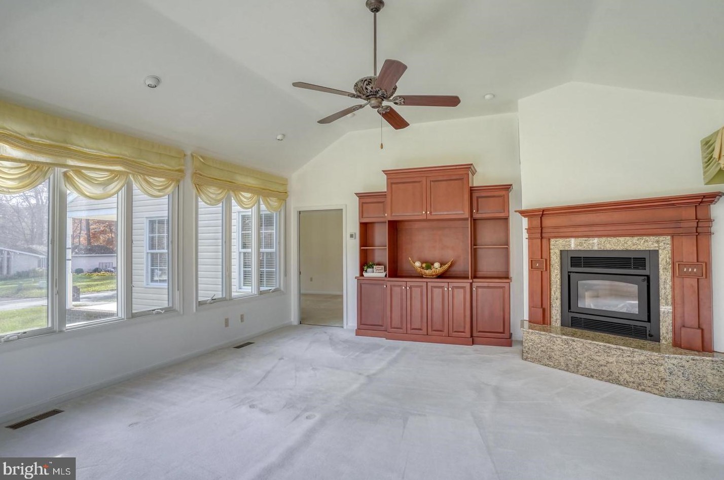 9 Holly Cove Ln, Dover DE  19901-6285 exterior