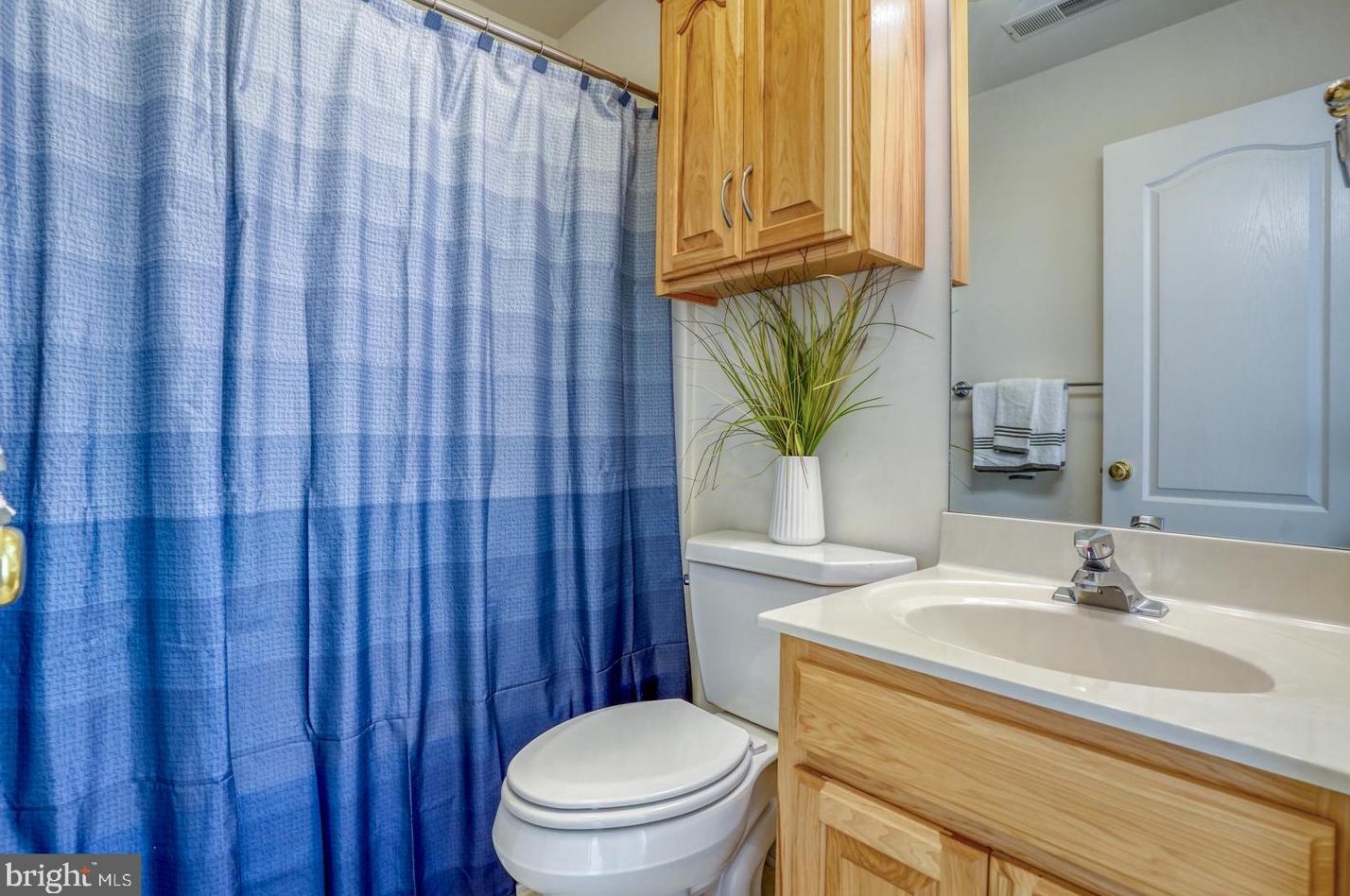 9 Holly Cove Ln, Dover DE  19901-6285 exterior