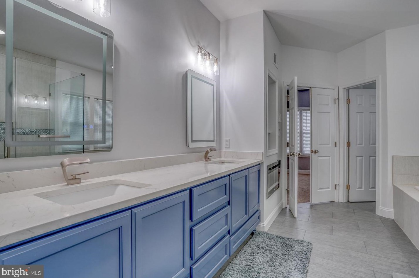 708 Dorchester Ct, Smyrna DE  19977-1637 exterior